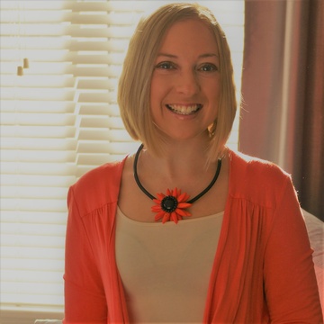 CBT Psychotherapist - UK - Heather