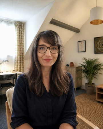 Person-Centred Counsellor and Psychotherapist - UK - Brigitta Person-Centred Counsellor and Psychotherapist - UK - Brigitta